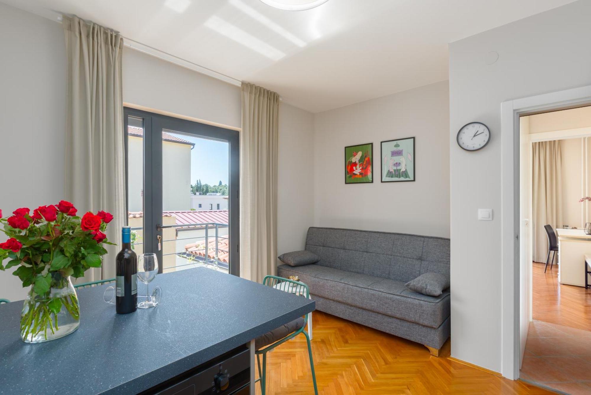 Apartment Oleandar 포레치 외부 사진